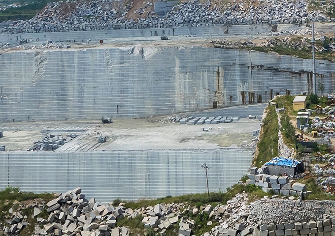 五蓮灰礦山